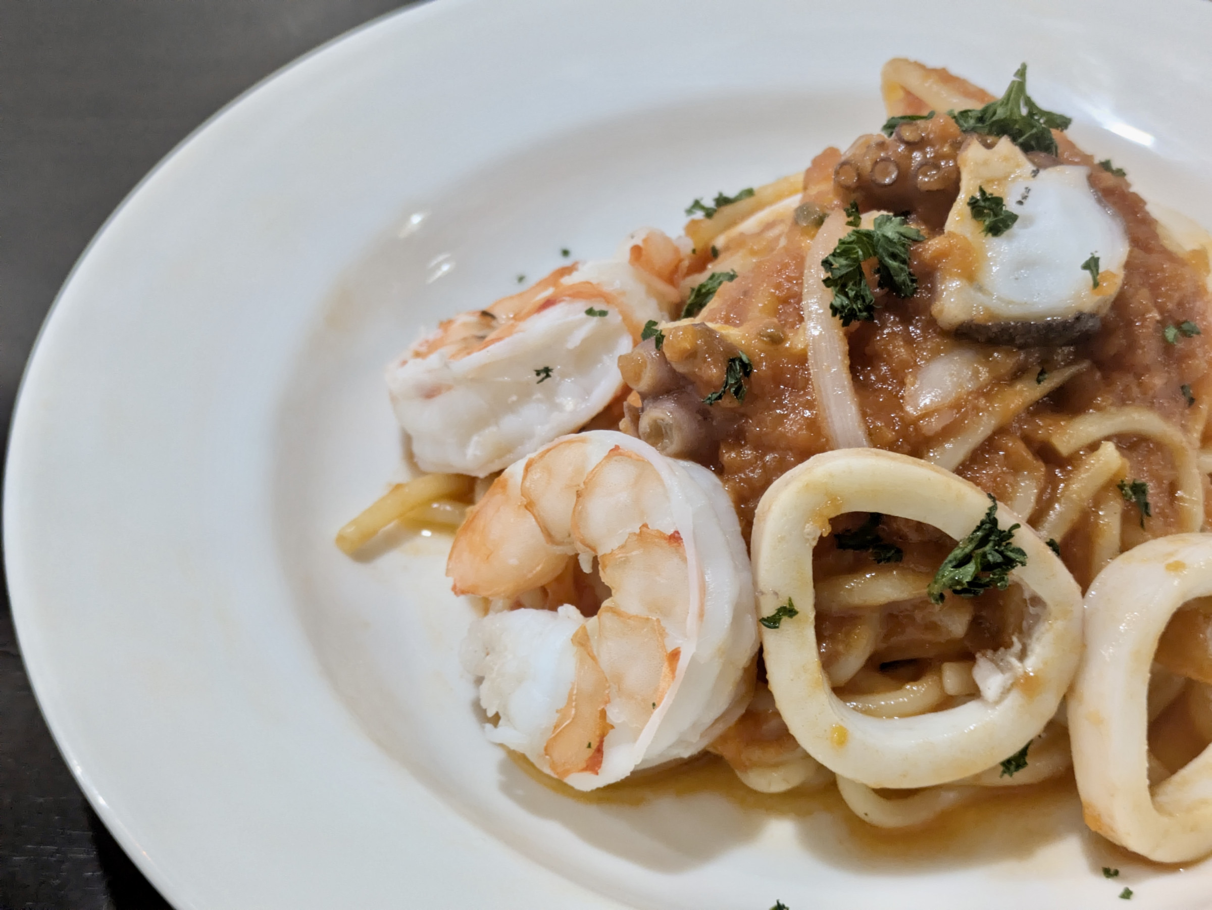 明石蛸、えび、イカのペスカトーレ