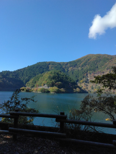 奥多摩湖