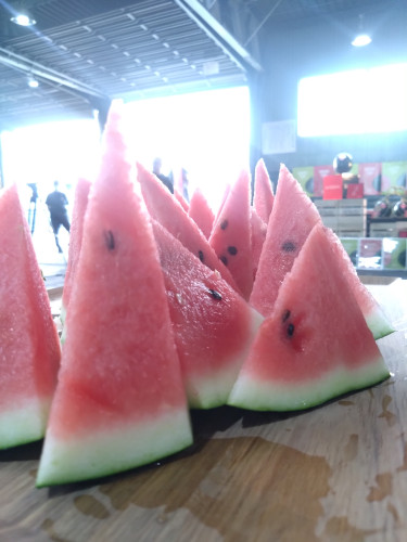 【2026年ご予約受付開始】当麻産「でんすけすいか」特設ページ🍉