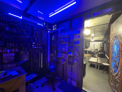音楽室前　雑貨コーナー.png