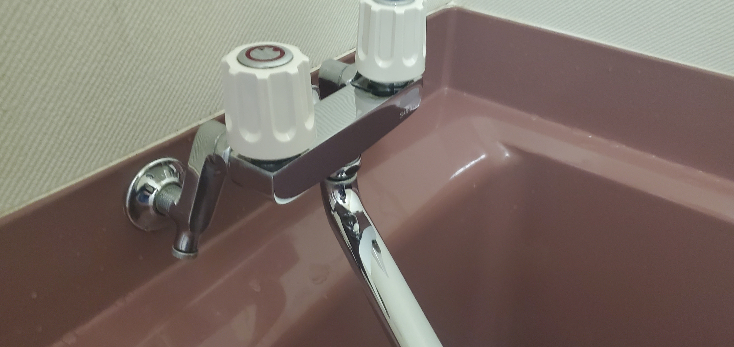 バスルームクリーニング