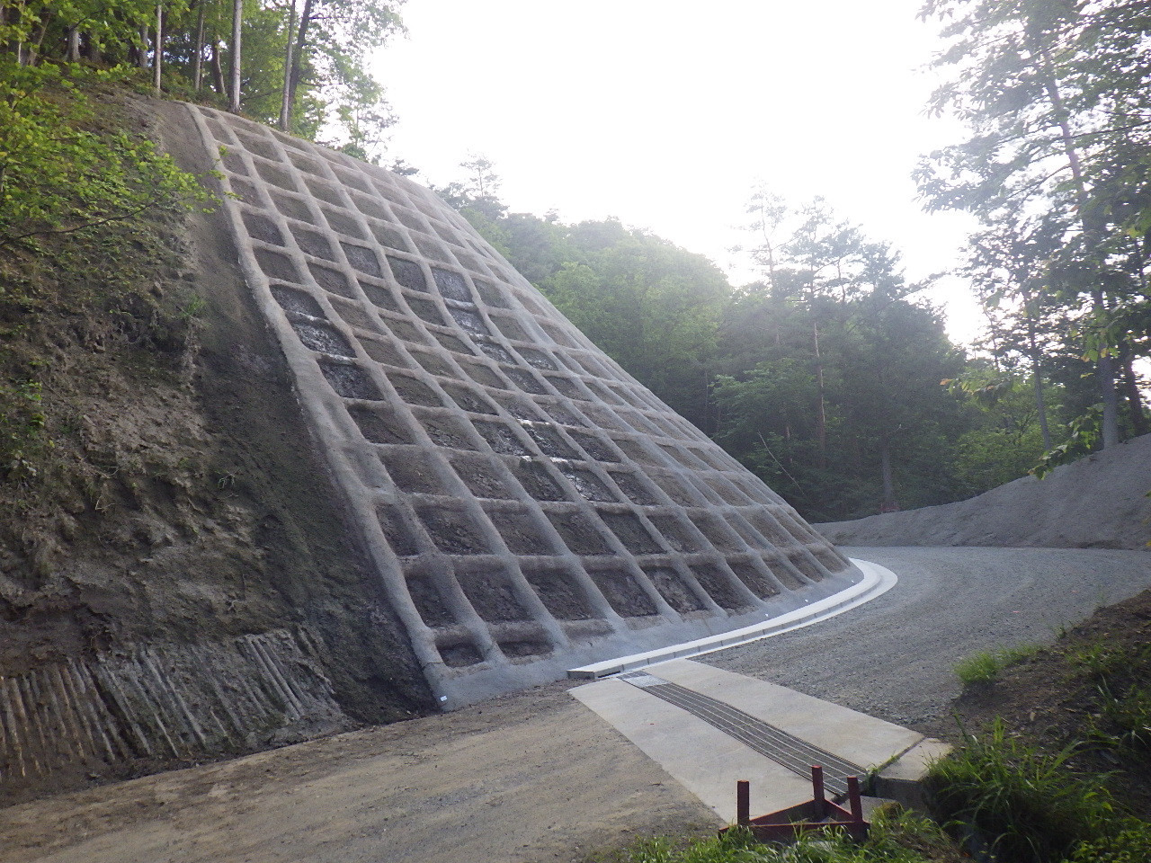 公共工事　のり面工事