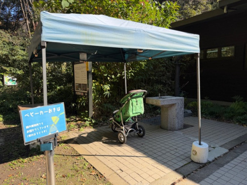 飲食場所・ベビーカー置き場ご案内