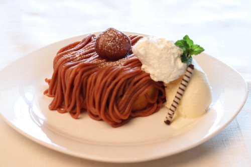 新作スイーツ始まりました