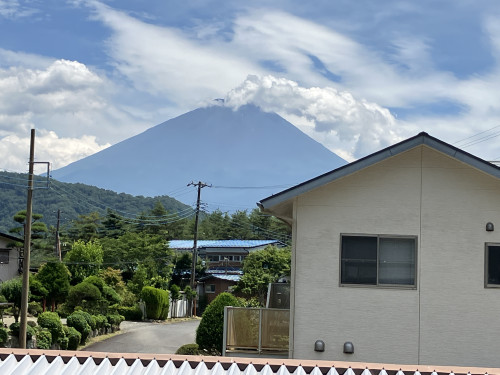 部屋から見た富士/View of Mt. Fuji from the room