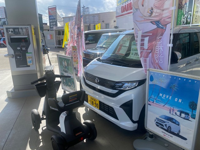 ガソスタで「車」が買えます!・1,100台以上の販売実績!(2025年度迄)