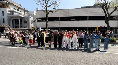 【BLOG】鹿児島マラソンのチェスト応援隊 として出演させて頂きました!