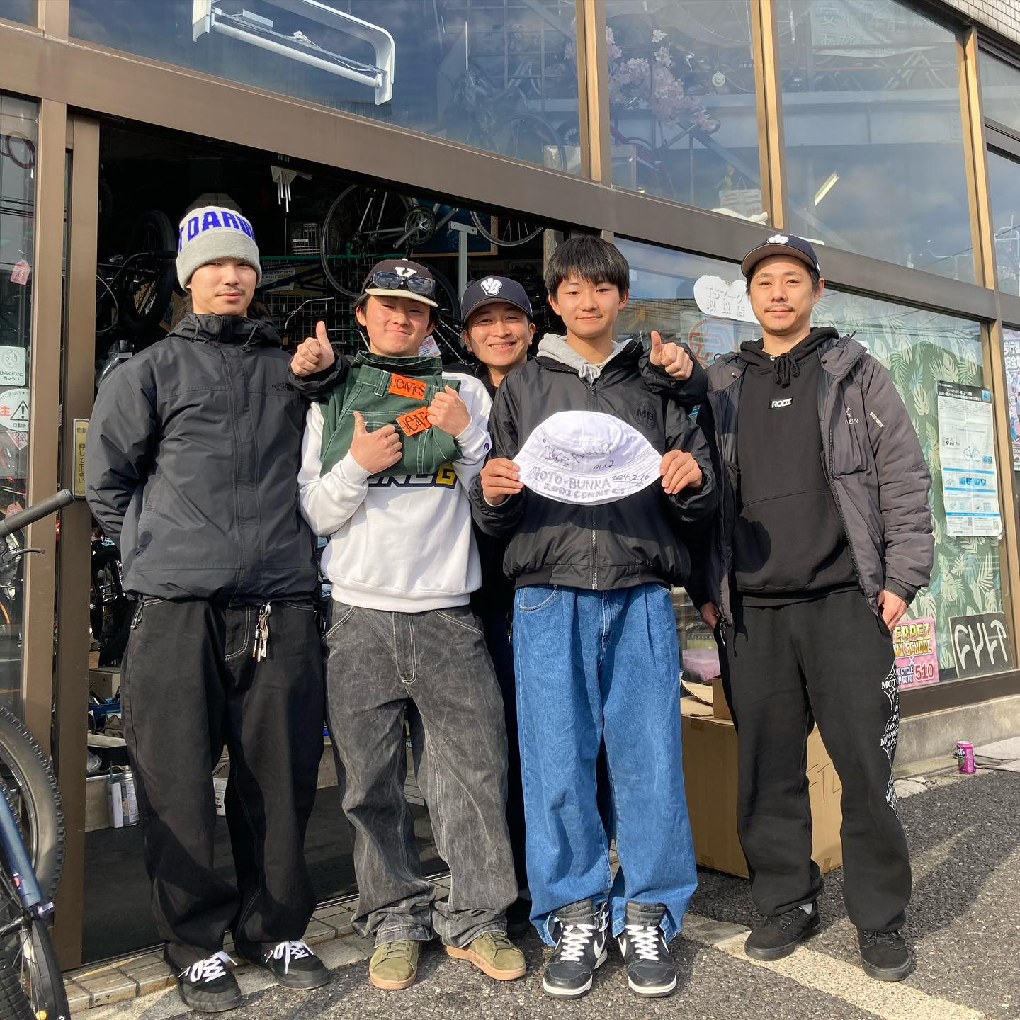 「MOTO-BUNKA 」CREW ご来店