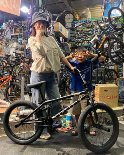 お洒落なママさんはBMXをチョイス！