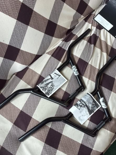 とても希少なBAR入荷！
