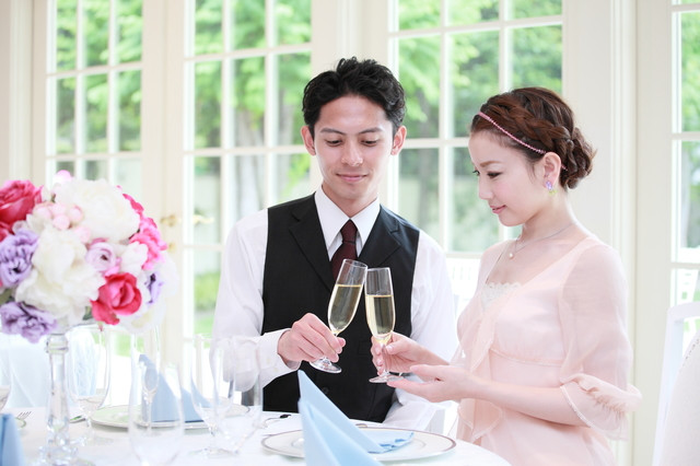婚活パーティーで結果が出ない女性へ ― 結婚相談所という新しい選択肢