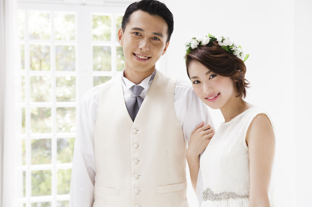 結婚相談所とマッチングアプリ、どっちが結婚に近い?徹底比較