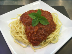 チキントマトソースパスタ