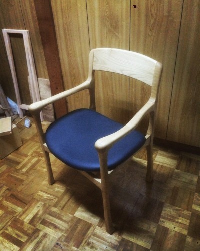 クリの椅子