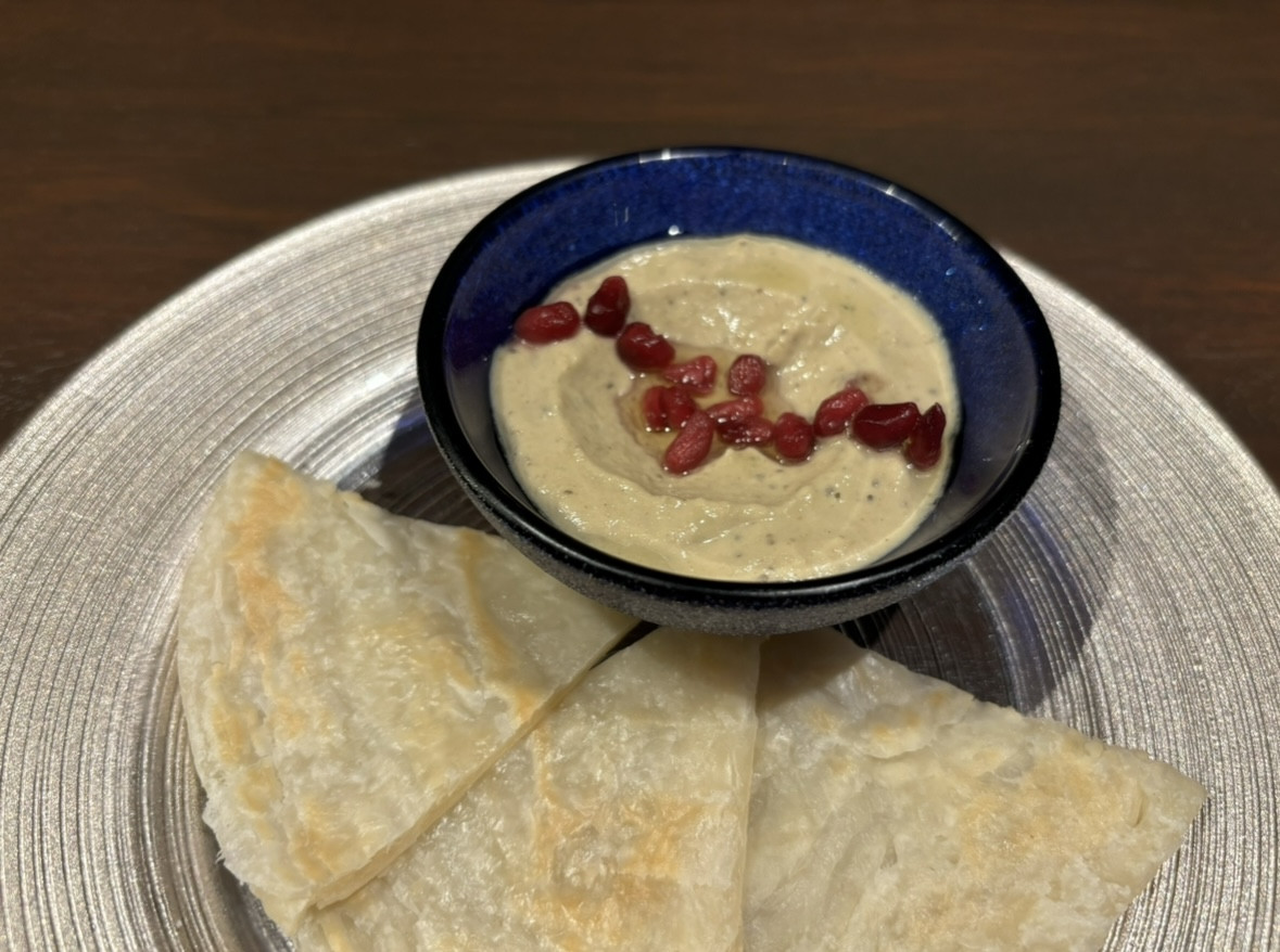 『ムタッバル』（焼きナスのペースト）仕込みました！
