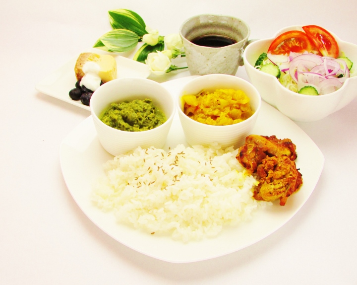 カレーランチ0021 (720x574).jpg