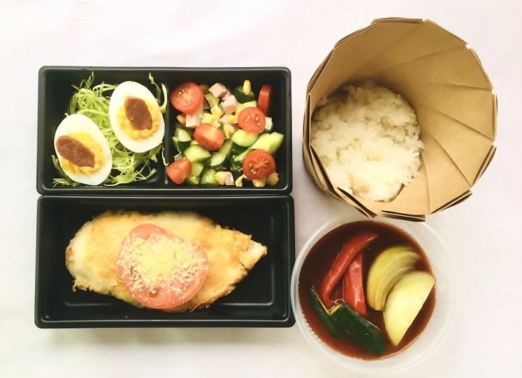 果百合ランチ-お肉(パルメザンチキン)