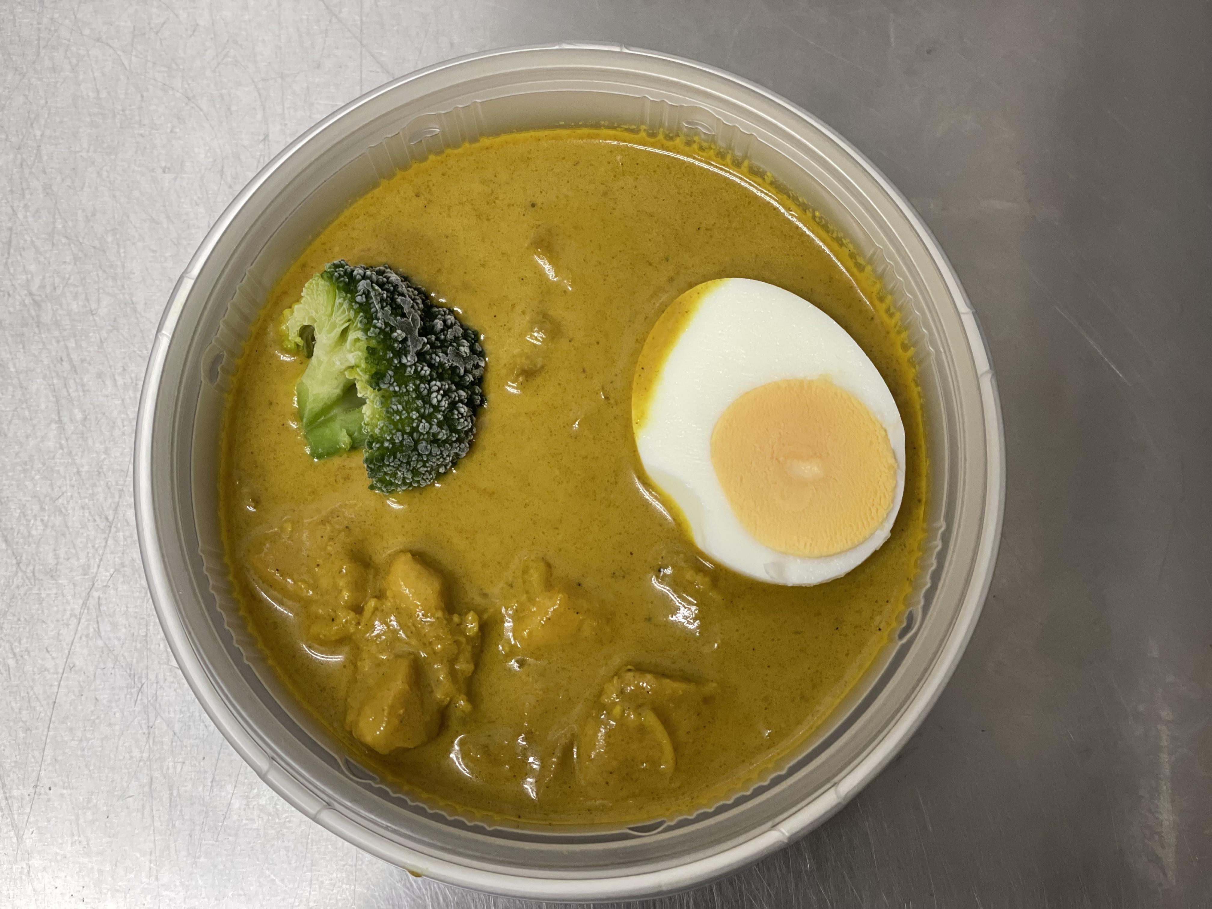 スパイシーチキンカレー