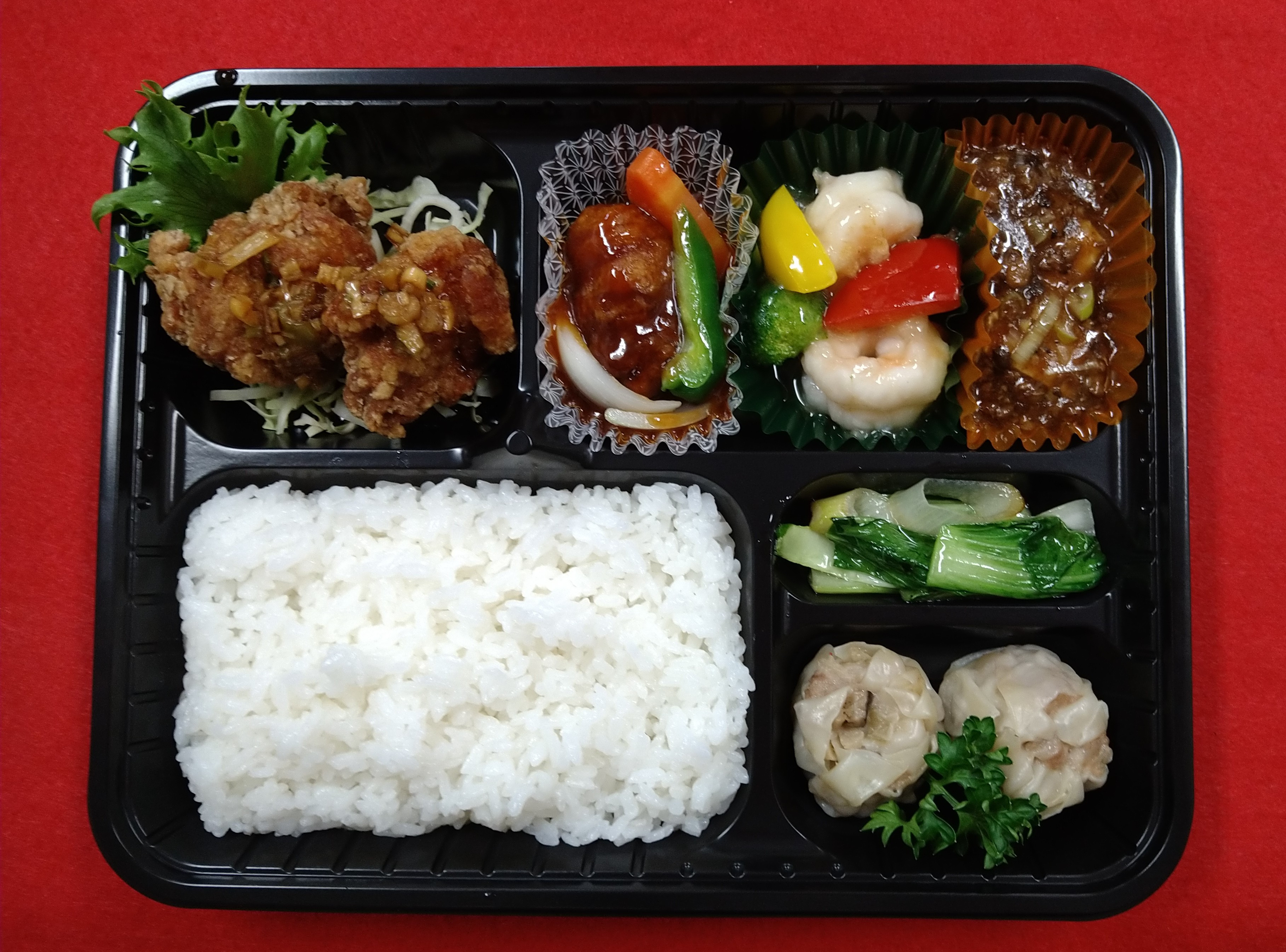 招禄弁当（楽）らく