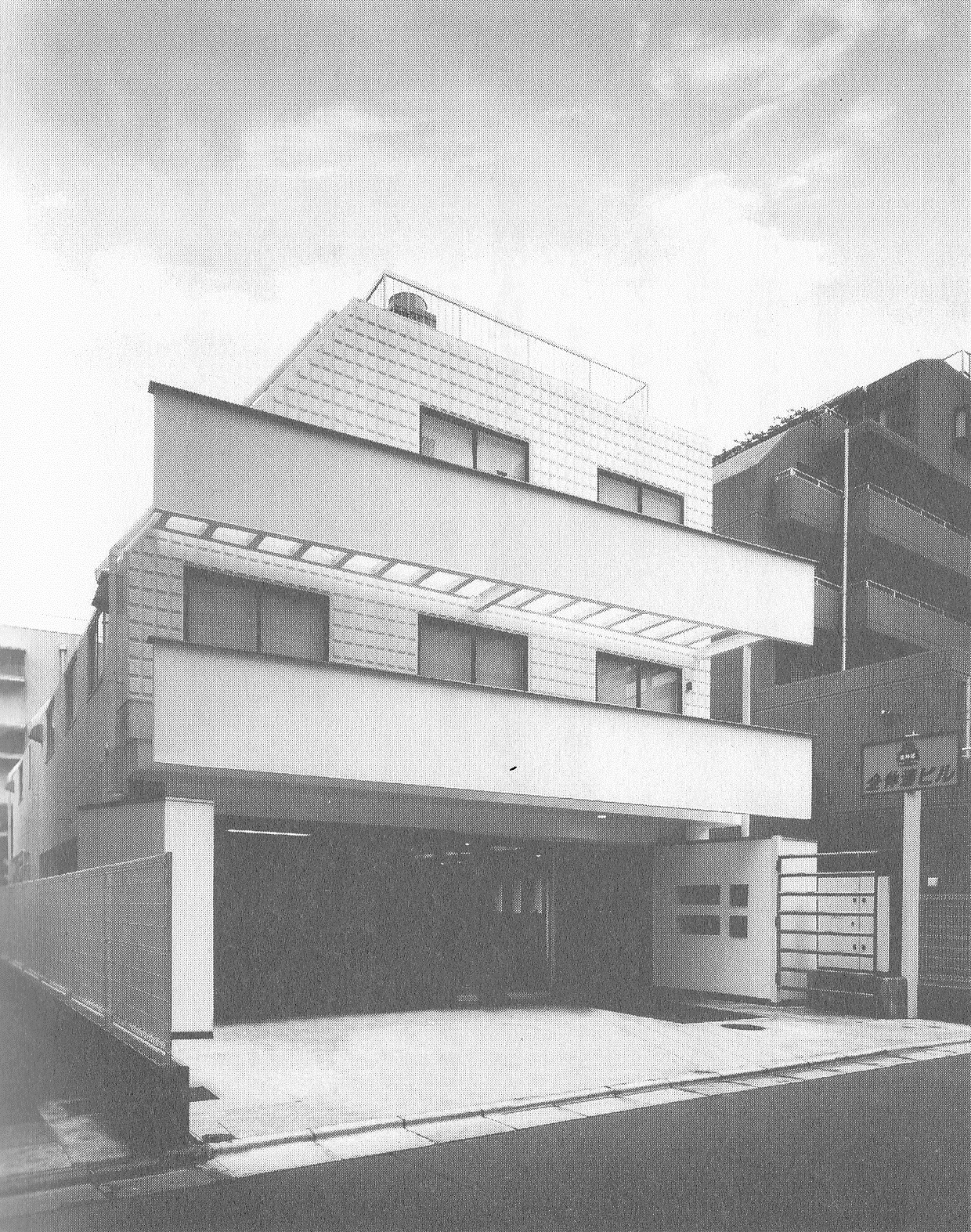 01_新社屋.jpg