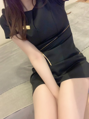 西沢ゆのさん(26)