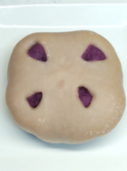 紫芋あんパン