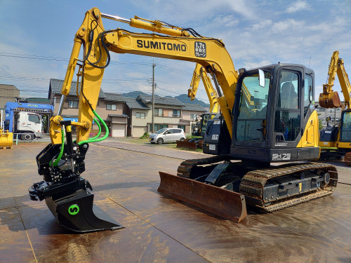 SH75X-7、チルトローテータ仕様、整備完了しました。