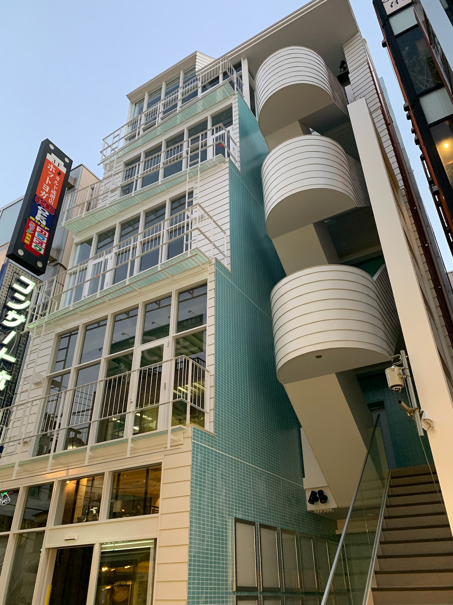 商業ビル(外壁)