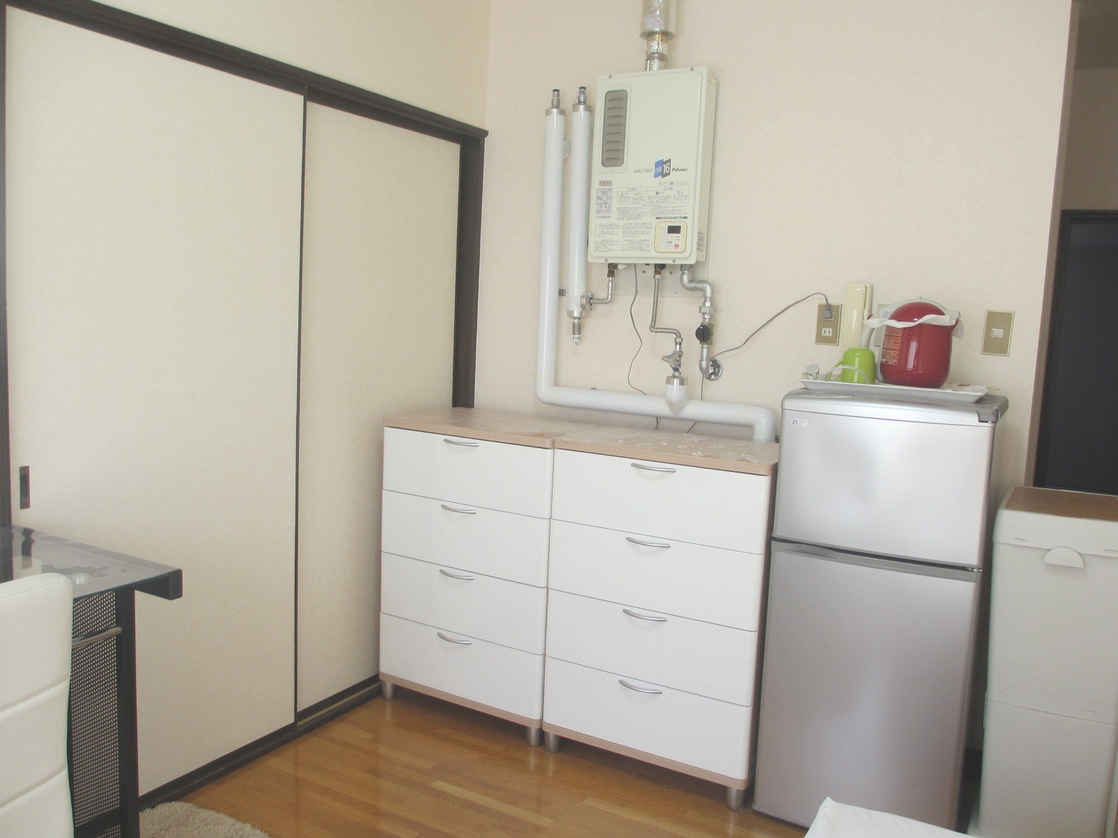 家具付 冷凍冷蔵庫 物入れ