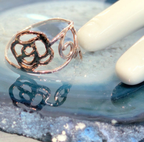 🌹お花の透かしリング🌹