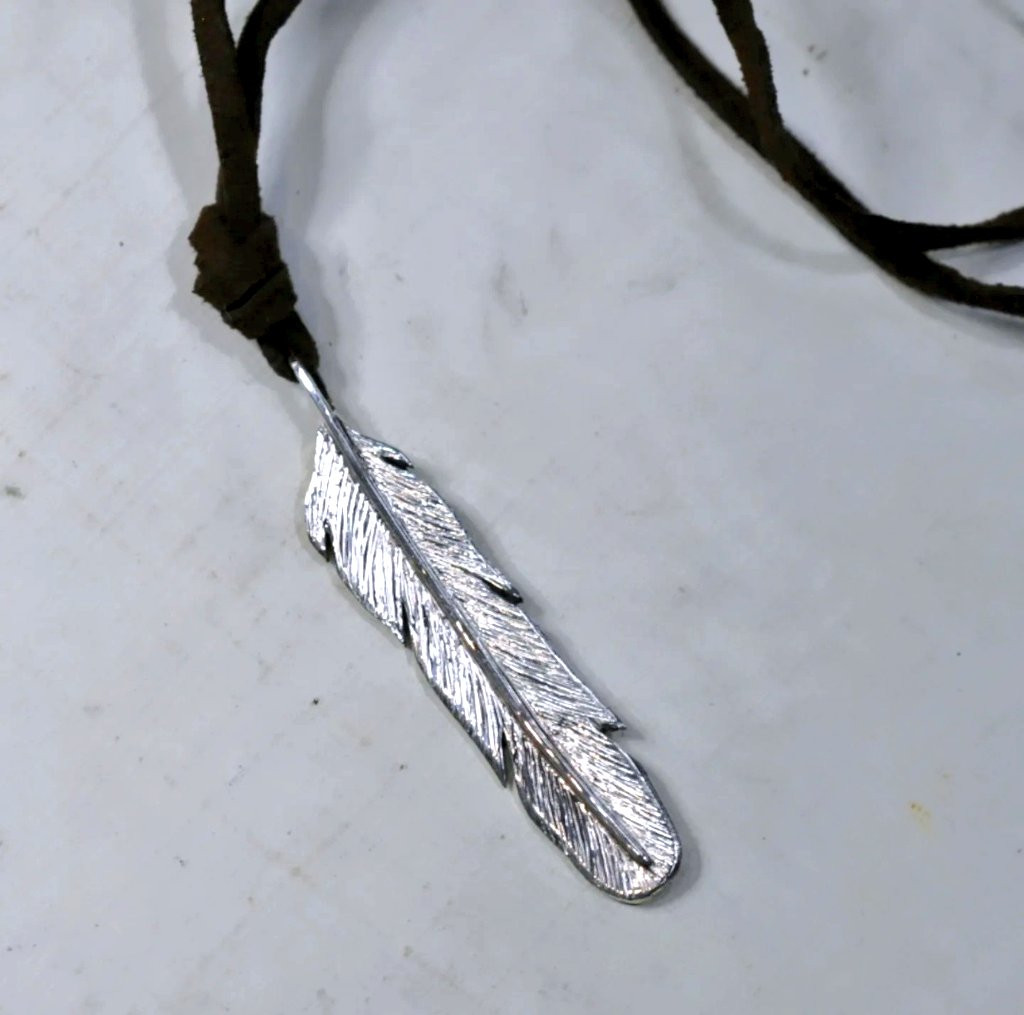 🪶フェザーネックレス🪶