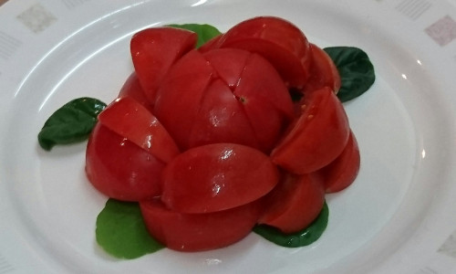 【夜のお料理】フルーツトマトのサラダ