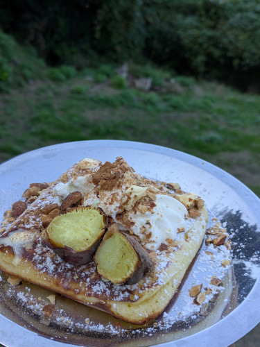 ホットサンドメーカーを使ってホットケーキ