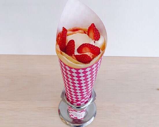 いちごレアチーズケーキ生クリーム
