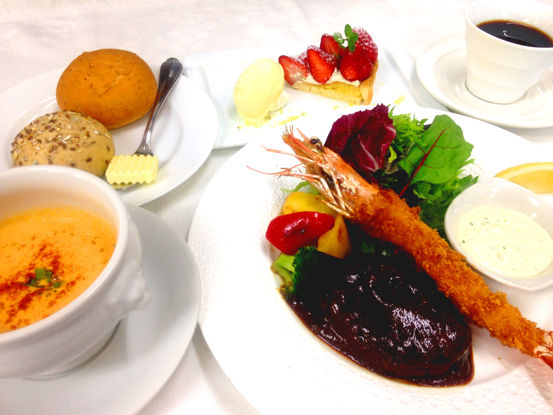ランチ 2016ちょっと贅沢なランチコース.jpg