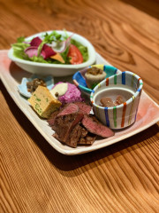 与一和んプレート膳牛タングリル