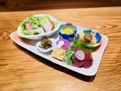 与一和んプレート膳　会津産馬刺し