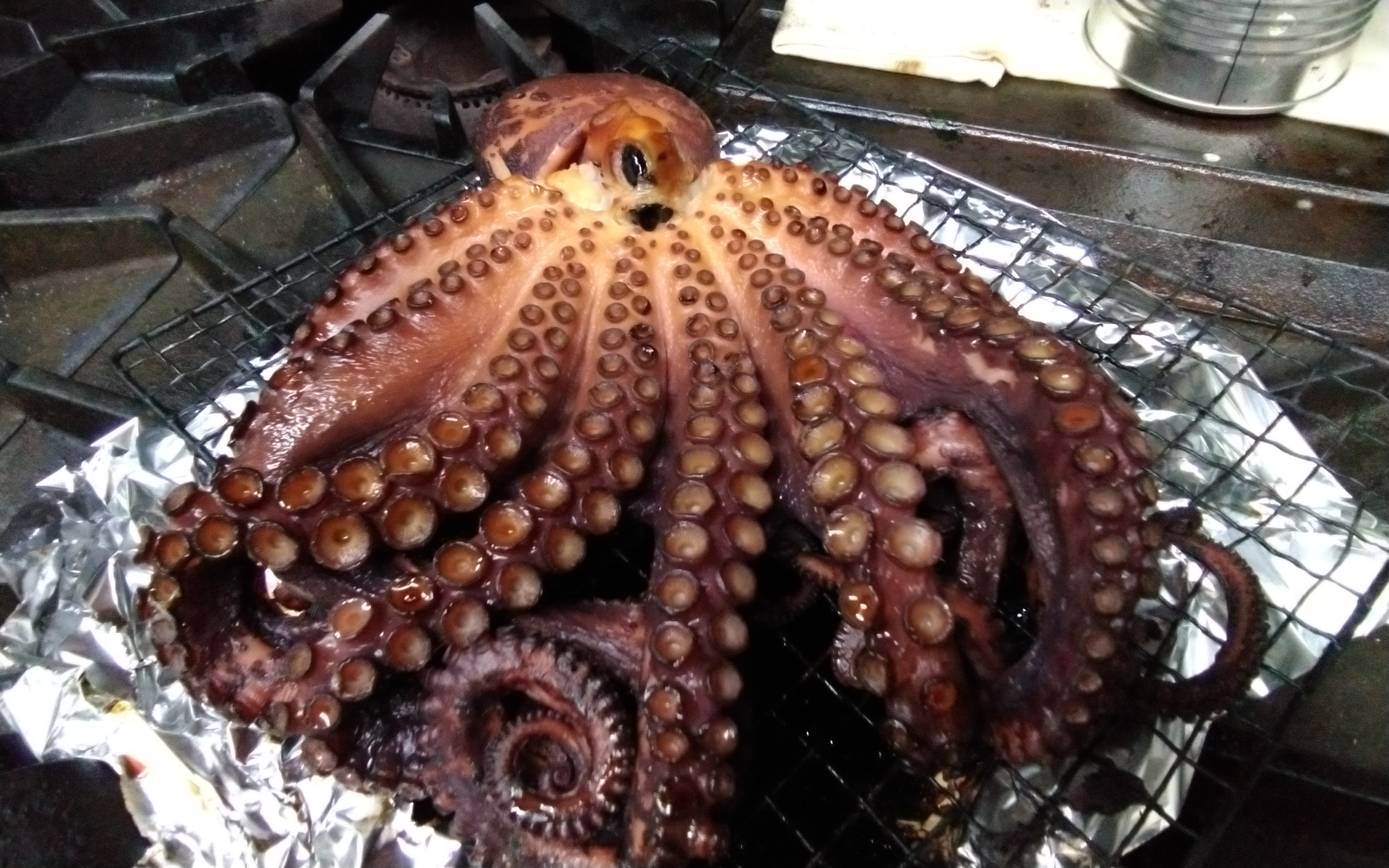 礼文島産真蛸の燻製　…　其の参