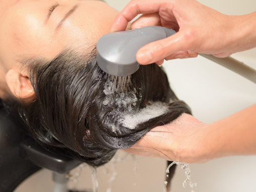 🏠 【冬の美髪】乾燥・静電気に負けない!今日からできるプロ級ホームケア3選☆