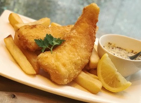 ●白身魚のフィッシュ＆チップス【FIsh and chips】