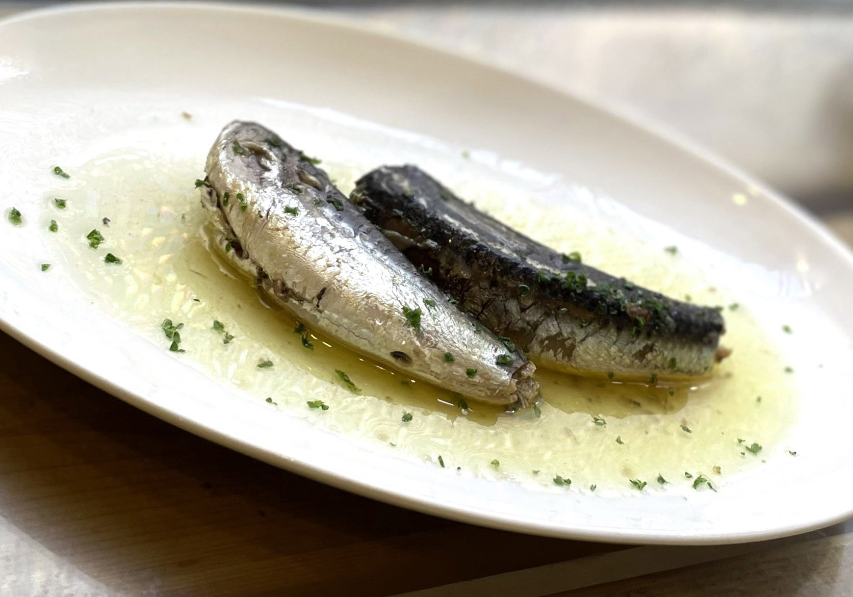 ●銚子産オイルサーディン　【Oil sardines made with Best squeezing Rapeseed Oil from Domestic Choshi 】
