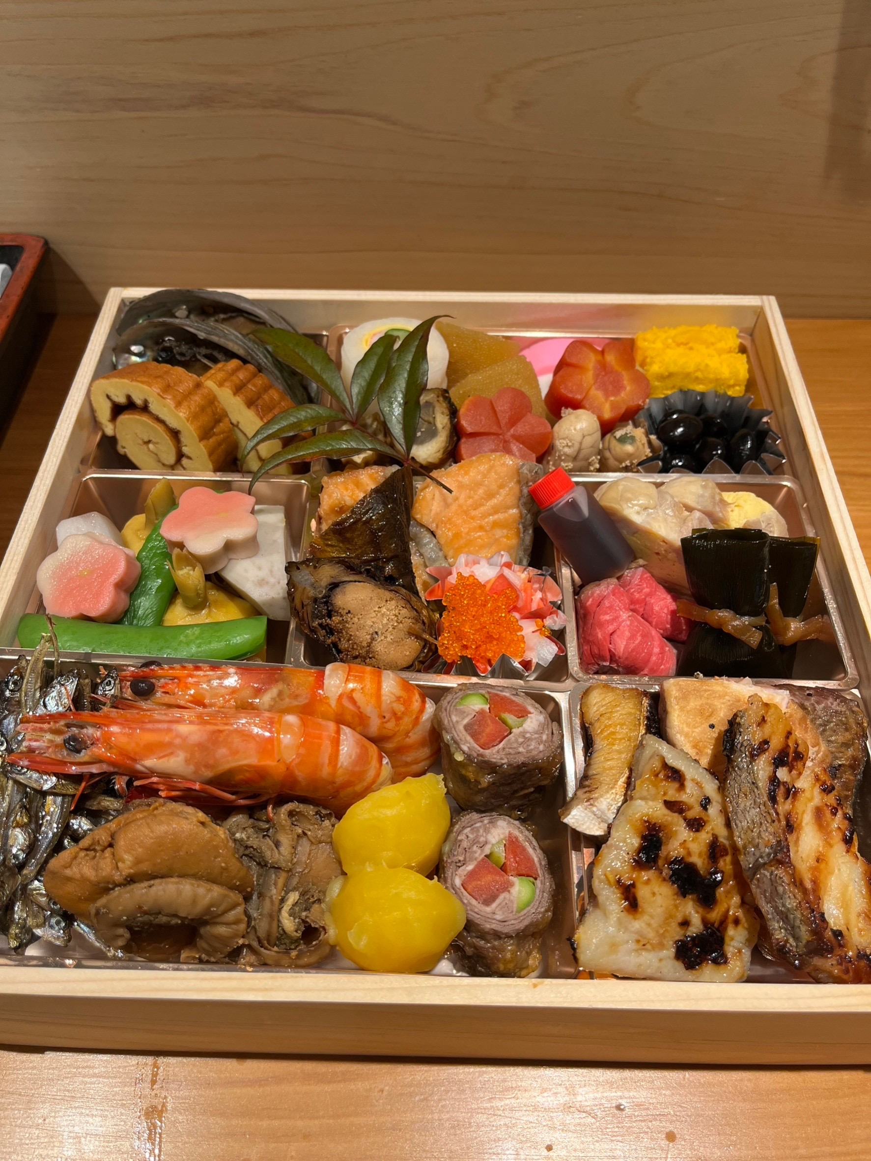 ひぐちのお節料理の予約受付