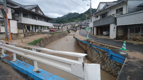 70ｍ級　垂直コンベヤ　施工時に西日本豪雨