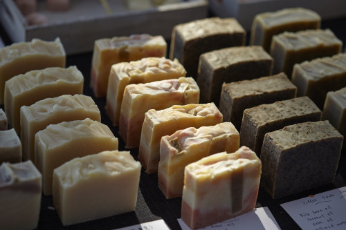 handmade-soap-2633349_1920.jpg