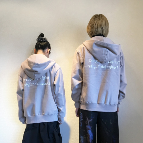back logo w-zip hoodie