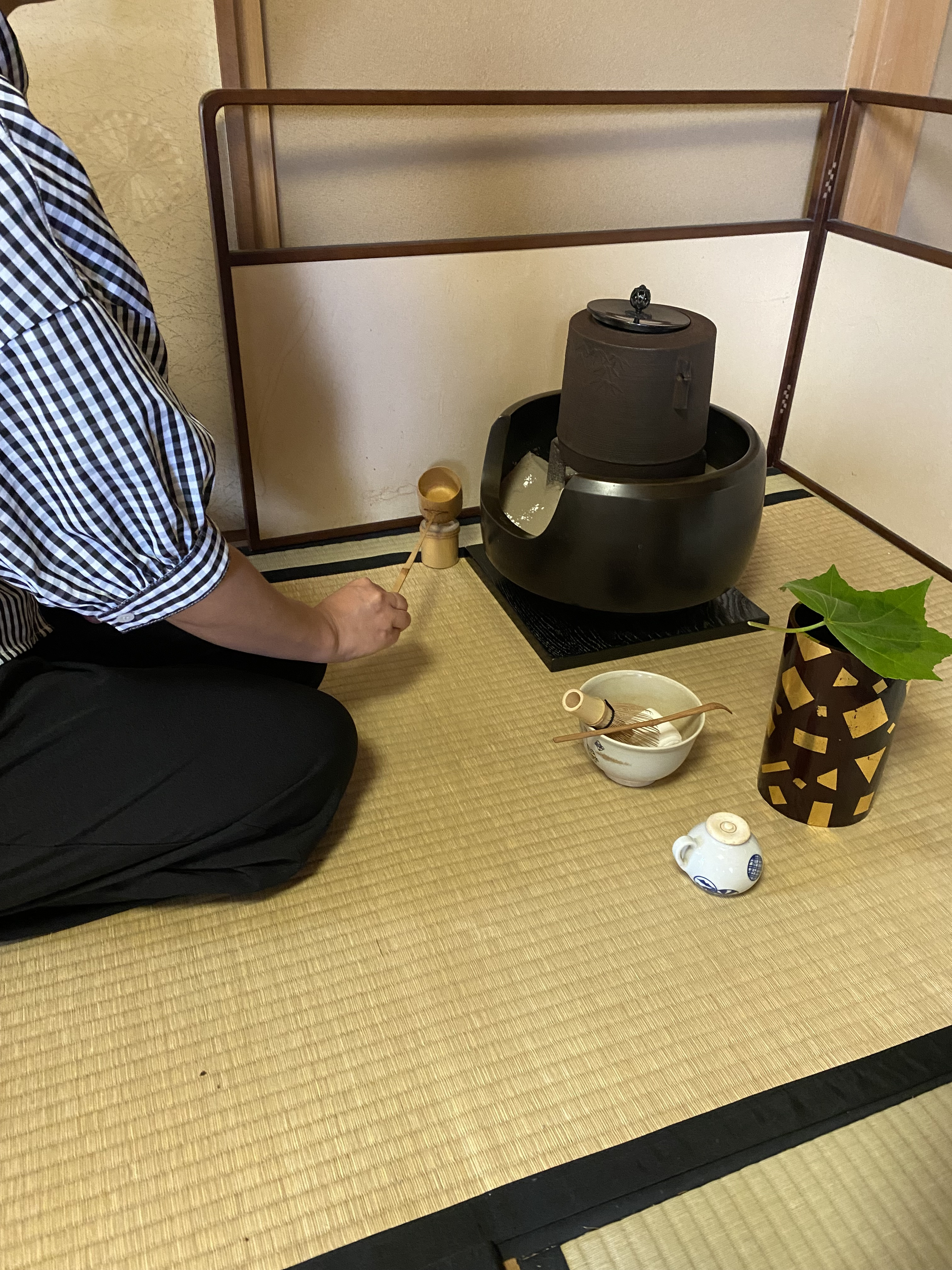 葉蓋のお稽古を...