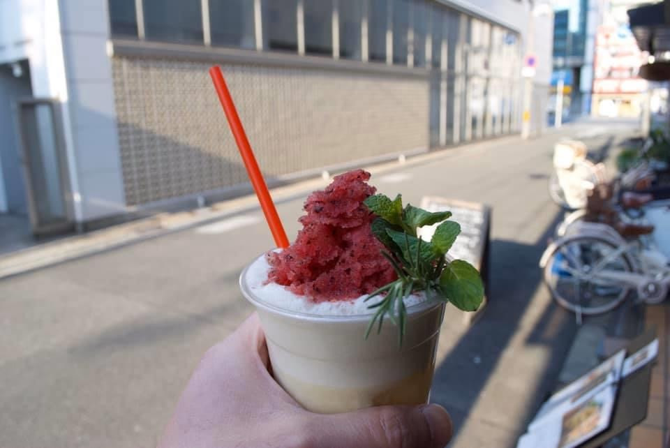 ミックスベリーピニャコラーダ🥥