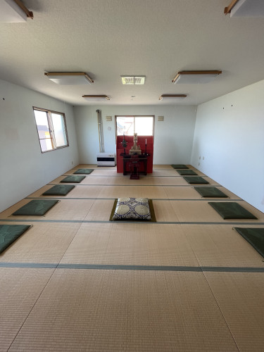 心穏やかなひとときを 聚福寺 夜の坐禅会のご案内