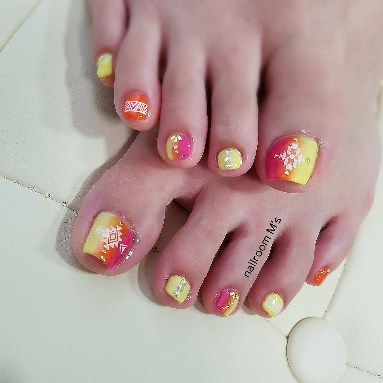 18-06-03-23-05-45-755_deco.jpg