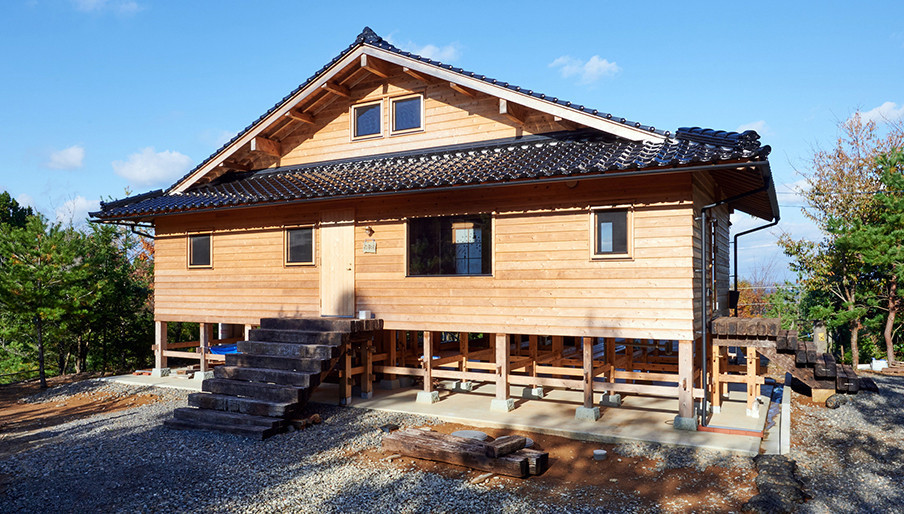  石場建住宅　能登島の家　　撮影：能登デザイン